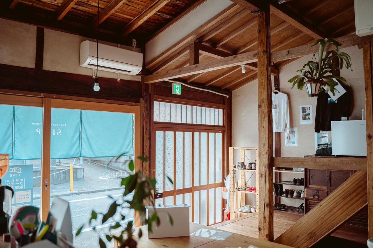 Fukuoka Guesthouse Ship Buitenkant foto