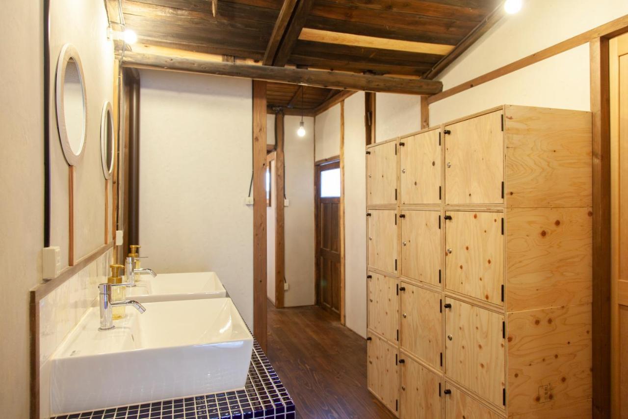 Fukuoka Guesthouse Ship Buitenkant foto